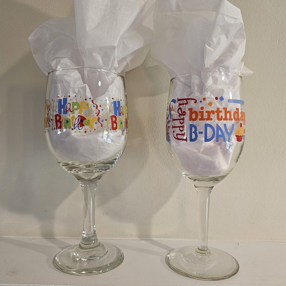 🐕 2 Birthday Wine Glasses 🐕 - Picture 2 of 7